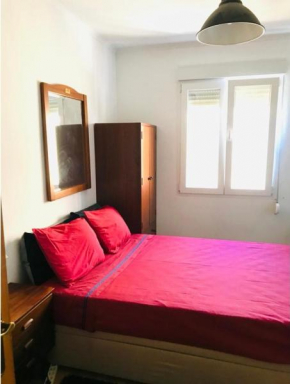 Lisbon Airport 1 Room 1 Sofabed